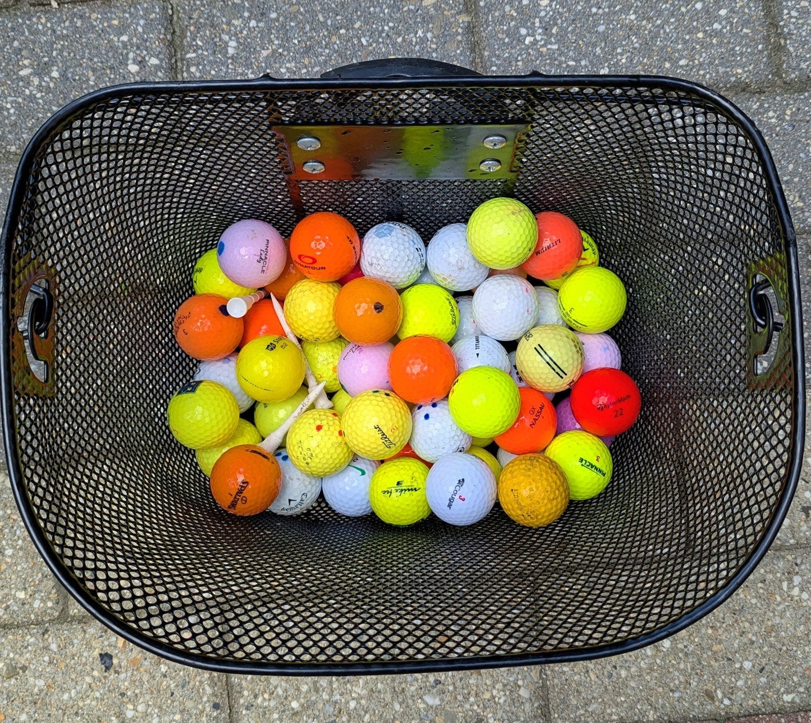 54 golfballen, Ophalen of Verzenden, Gebruikt, Bal(len)